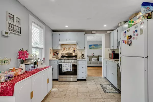 Framingham, MA 01701,30 Donlon St