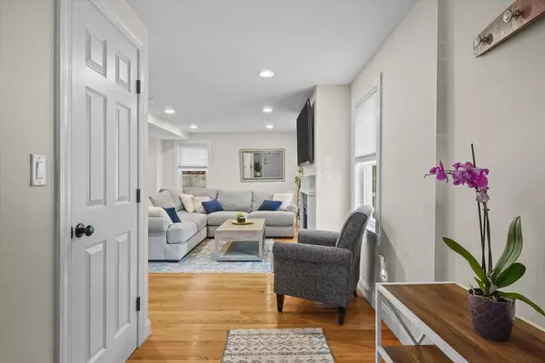 Medford, MA 02155,18 Ames St