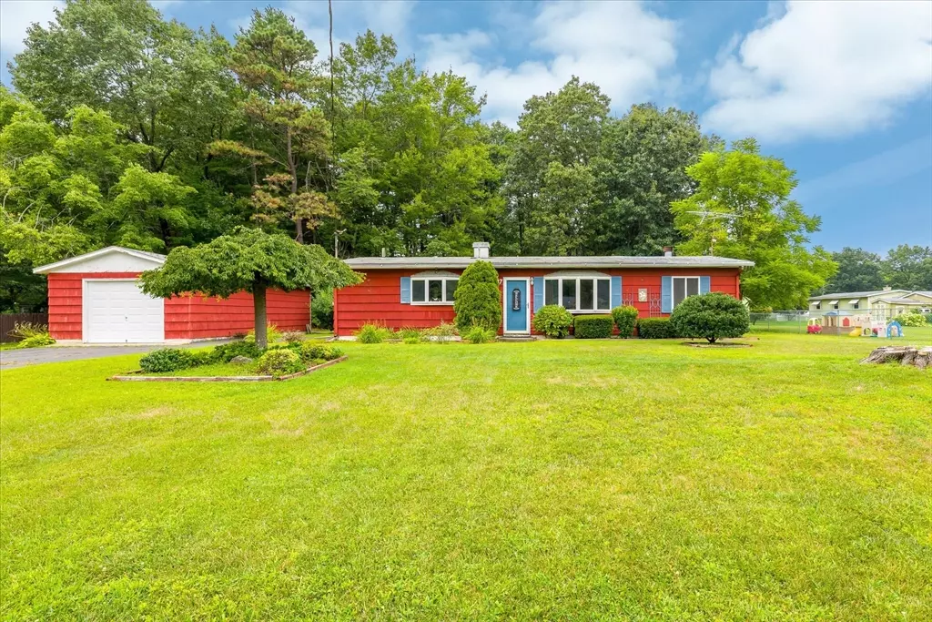 Holyoke, MA 01040,37 Sun Valley Rd