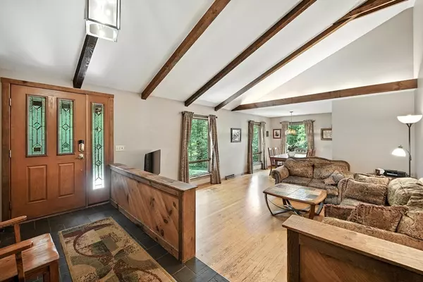 Montgomery, MA 01085,79 Pine Ridge Rd.