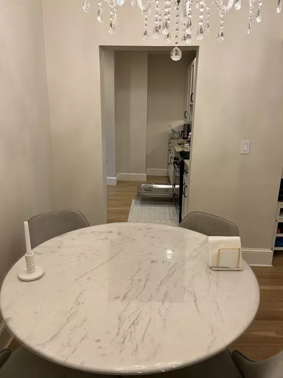 Brookline, MA 02445,313 Tappan St #3