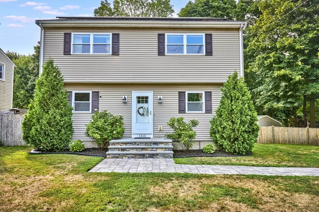 Bridgewater, MA 02324,1313 Old Pleasant St