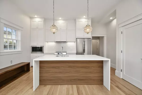 30 East Main #2, Westborough, MA 01581