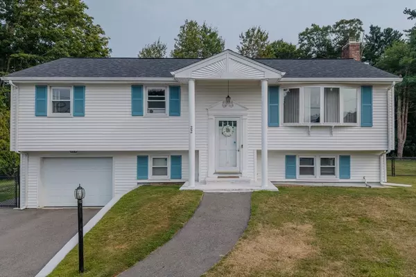 22 Donna Terrace, Taunton, MA 02780
