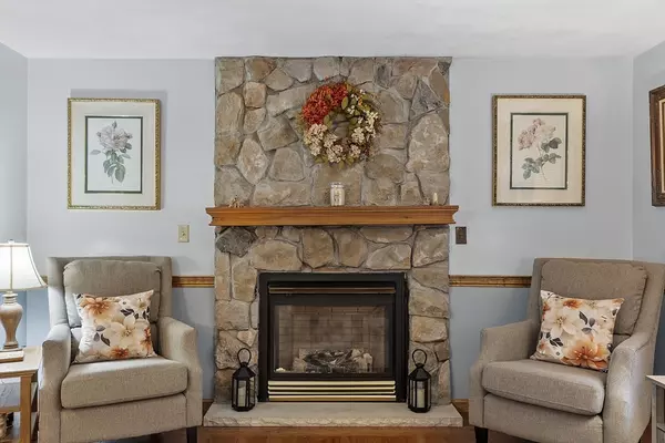 Tyngsborough, MA 01879,216 Westford Road