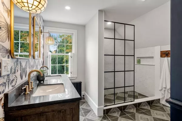 43 Jarves, Sandwich, MA 02563