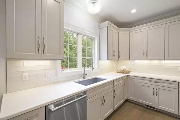 Canton, MA 02021,189 Bailey St