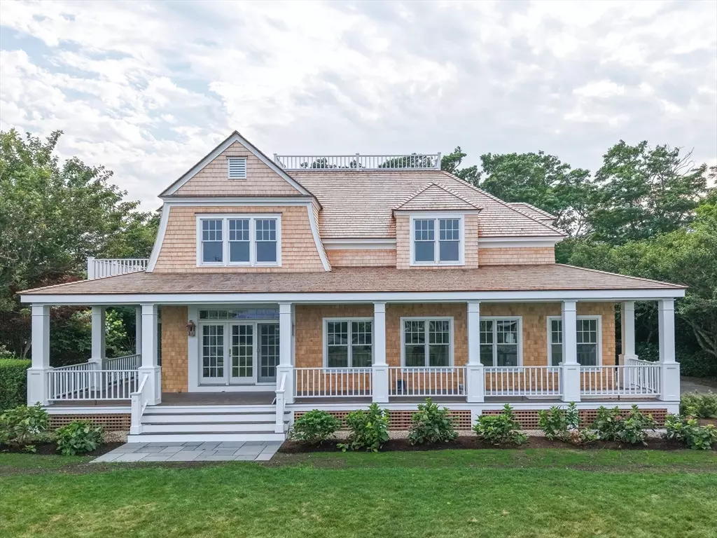 Chatham, MA 02633,169 Shore Rd.