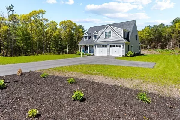Falmouth, MA 02536,65 Saint Marks Rd