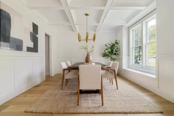 Wellesley, MA 02481,12 Bird Hill Ave