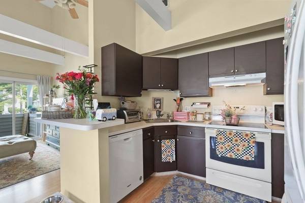 Taunton, MA 02780,750 Whittenton St. #522