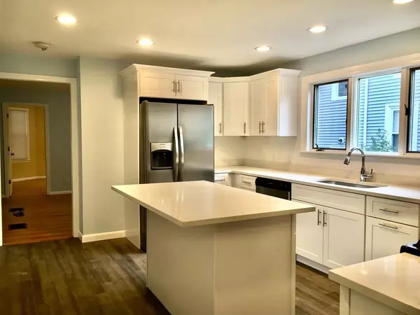Medford, MA 02155,31 Wellington Rd #0