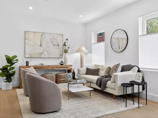 27 Dixwell St #4, Boston, MA 02130