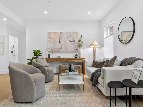 Boston, MA 02130,27 Dixwell St #4