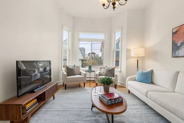 Watertown, MA 02472,11 Adams St #1A