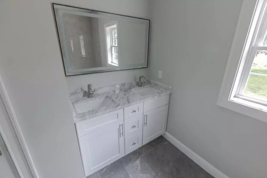 217 Prospect St, Auburn, MA 01501