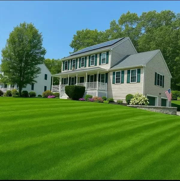 44 Camile Rd, Webster, MA 01570