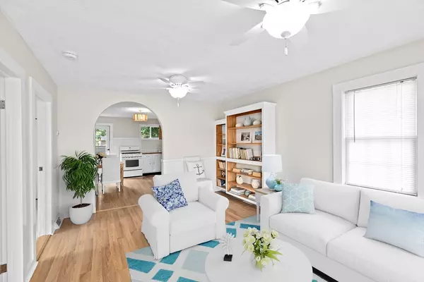 Wareham, MA 02571,19 Pinehurst Dr