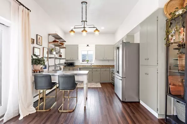 Chelsea, MA 02150,34 Tremont Street #6