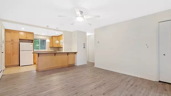 Waltham, MA 02452,60 Lionel Ave #B
