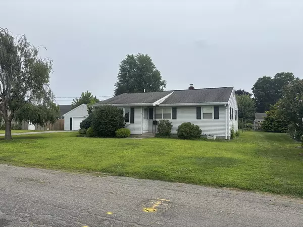 Chicopee, MA 01013,81 Poplar St