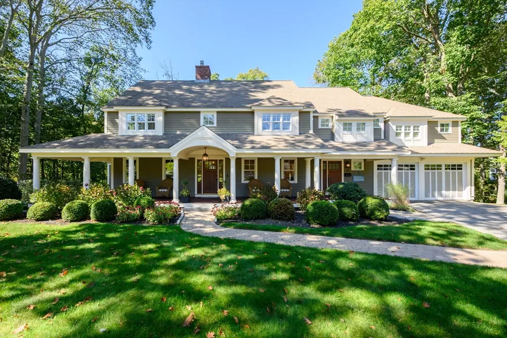 Cohasset, MA 02025,137 Fairoaks Ln