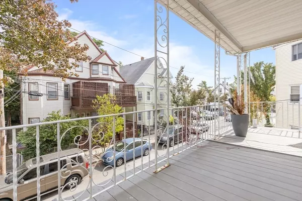 Everett, MA 02149,18 Bailey Street #1