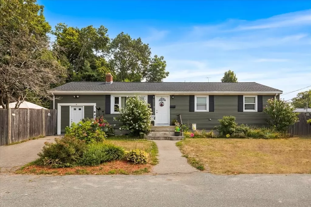 Brockton, MA 02301,5 Satucket Ave