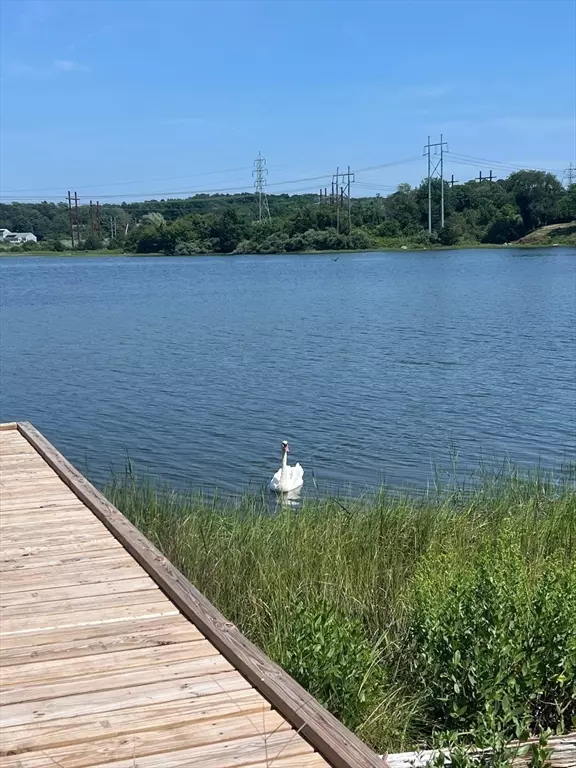 Swansea, MA 02777,22 Eisenhower Rd