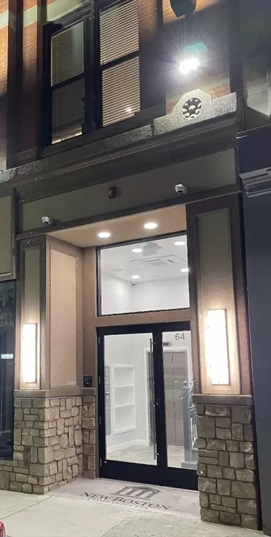 64 Market St #504, Lynn, MA 01901
