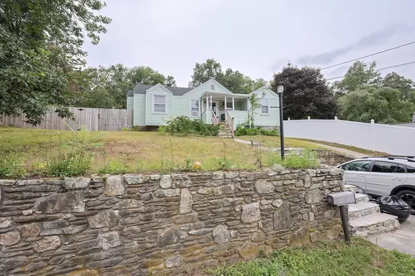 Auburn, MA 01501,19 Chestnut Ave