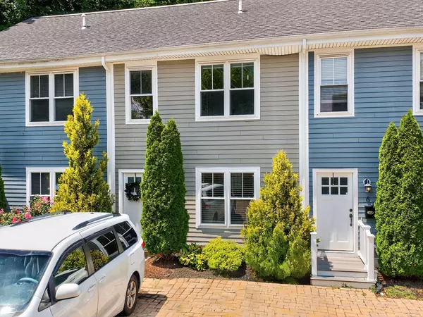 8 Tremont Pl #8, Boston, MA 02135
