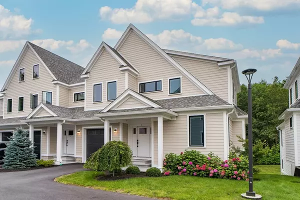 3 Hennery Way Bld E #3, Medfield, MA 02052