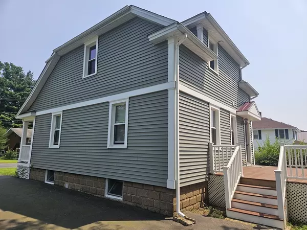 Agawam, MA 01001,19 Harding Street
