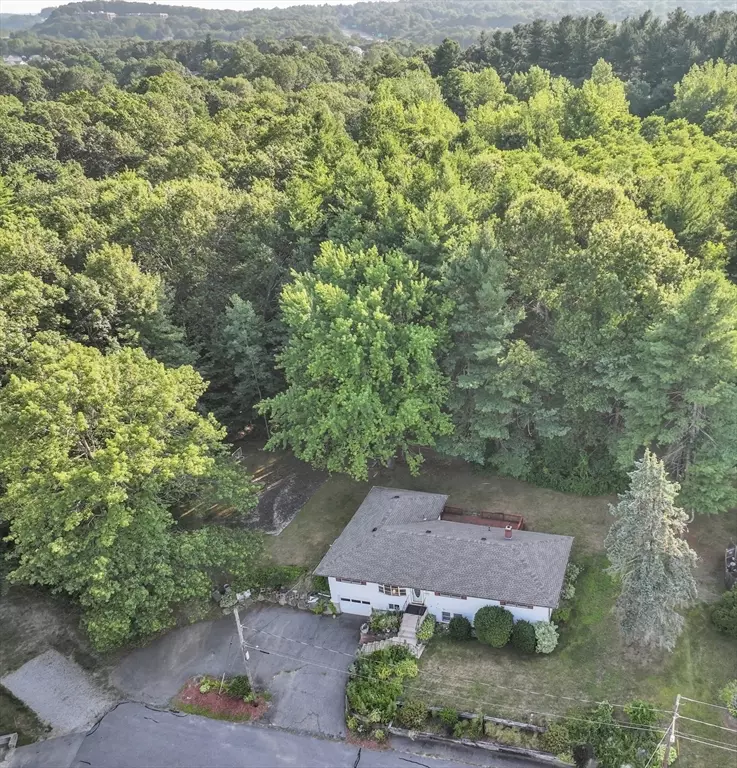 West Boylston, MA 01583,20 Hawthorne Dr