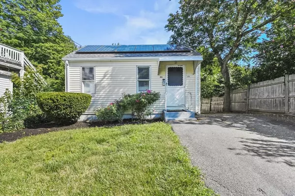 44 Vernon Street, Rockland, MA 02370