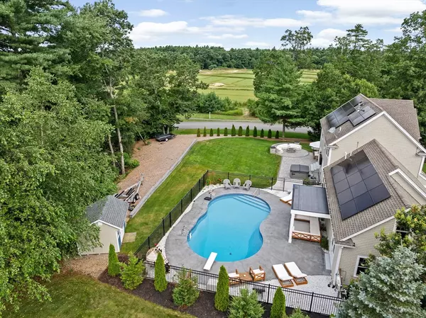 Carver, MA 02330,22 Redtail Ln