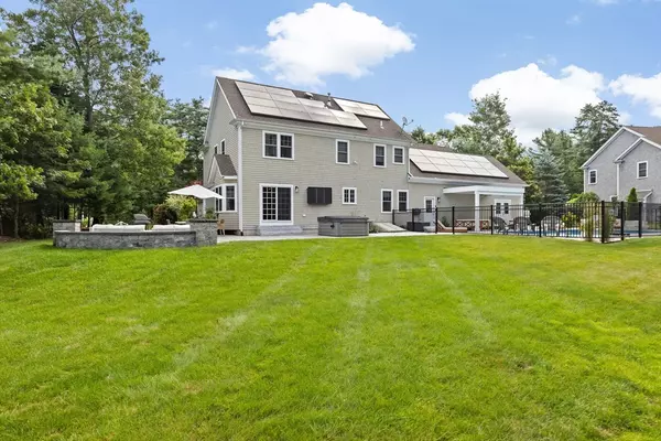 Carver, MA 02330,22 Redtail Ln