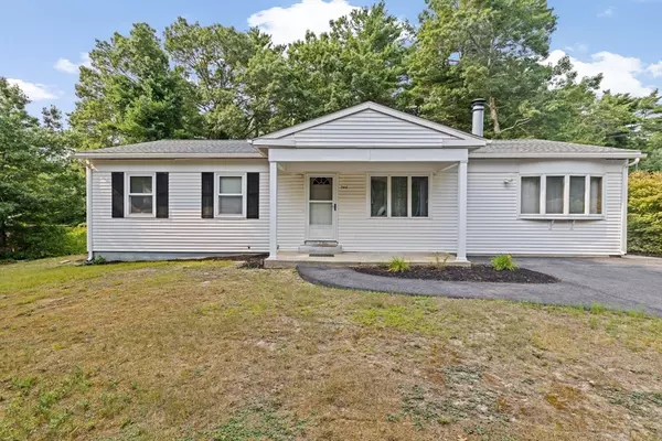 244 Flaggler Dr, Marshfield, MA 02050