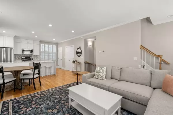 Boston, MA 02129,82 School St #3