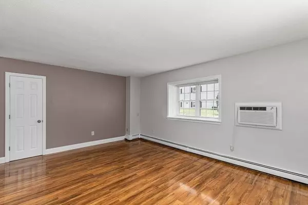 Plymouth, MA 02360,9 Chapel Hill Drive #2