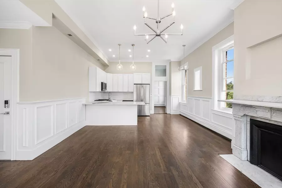 85 Regent Street #5, Boston, MA 02119