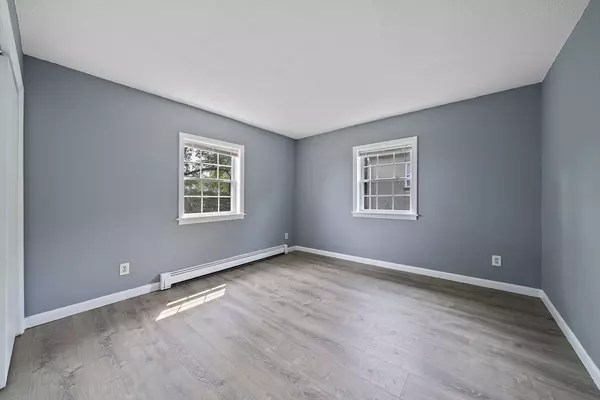 Plymouth, MA 02360,52 Beach St #1-yearround