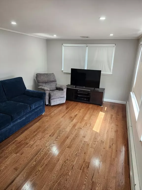Revere, MA 02151,142 Augustus St