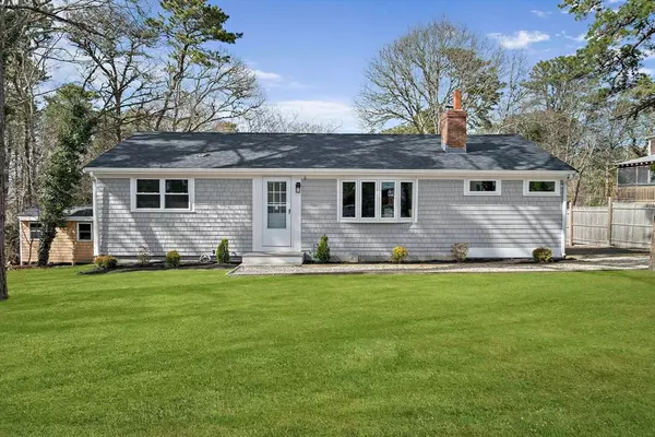 Dennis, MA 02639,6 Raintree Rd