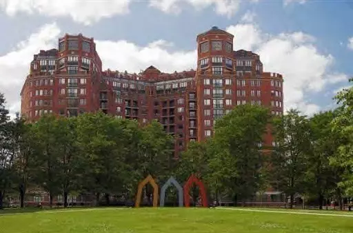 Cambridge, MA 02142,10 Rogers #415