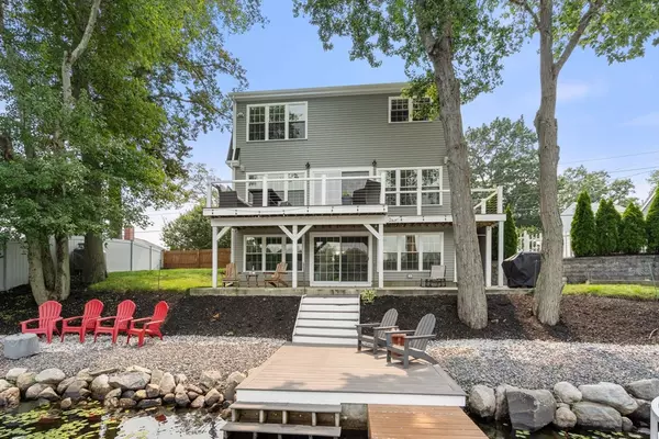 34 Treasure Island Rd, Plainville, MA 02762