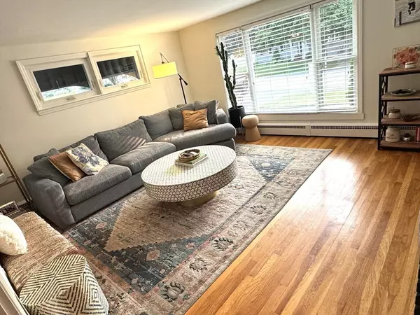 Canton, MA 02021,2 Trudy Terrace