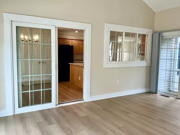 Bridgewater, MA 02324,7 Edgestone Drive