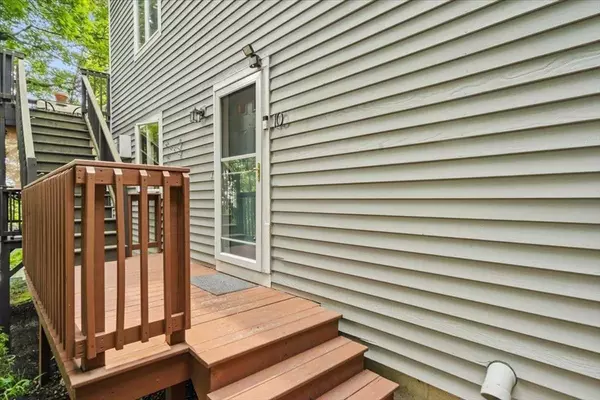 Worcester, MA 01605,2 Oden Ave #10